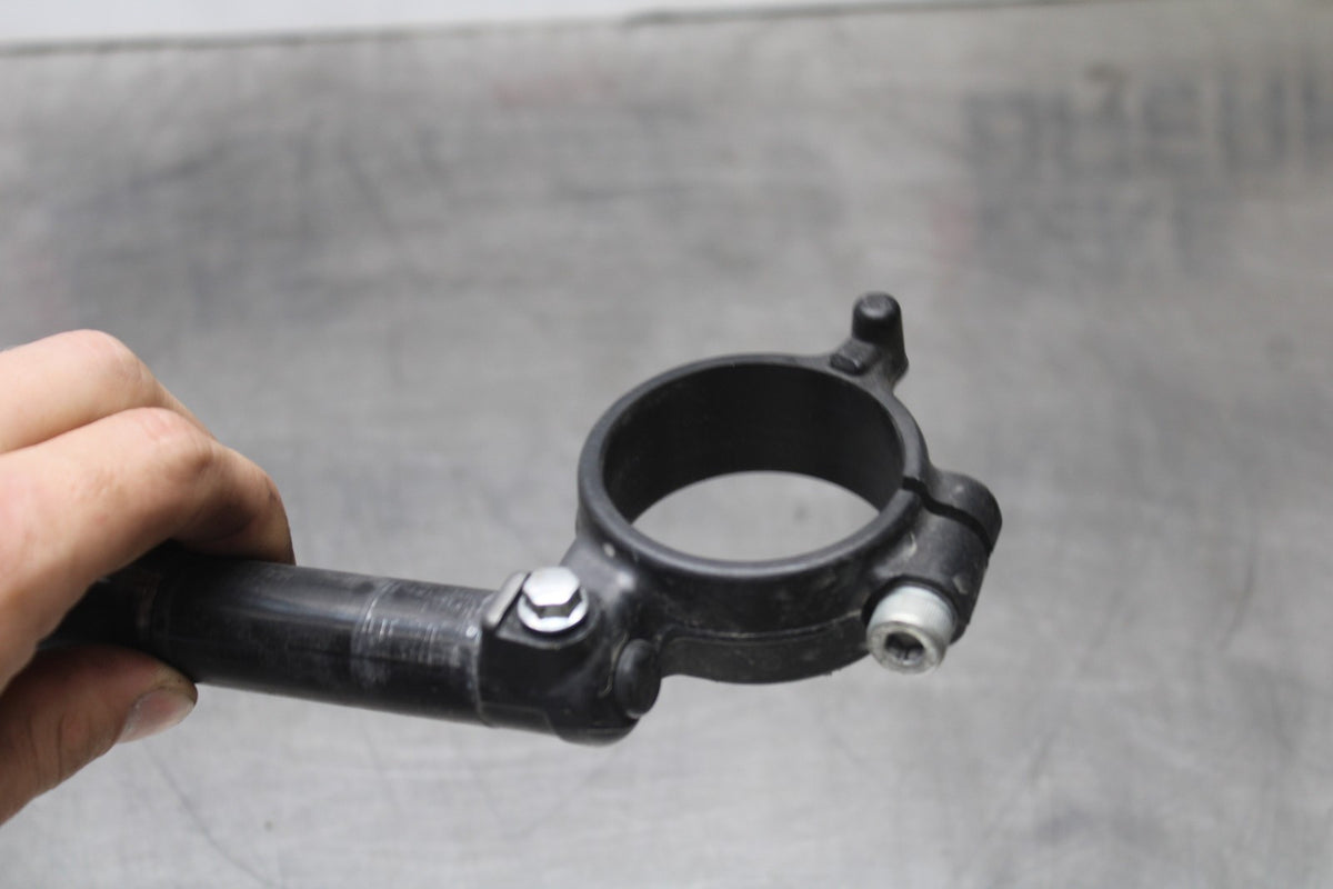 11-26 SUZUKI GSXR750 OEM RIGHT CLIP ON HANDLEBAR BB900