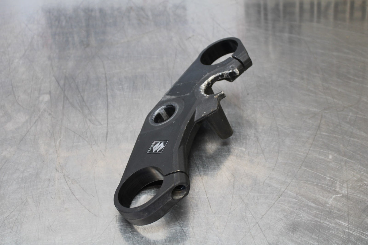 06-07 SUZUKI GSXR 600 FORKS UPPER TRIPLE TREE CLAMP BB170