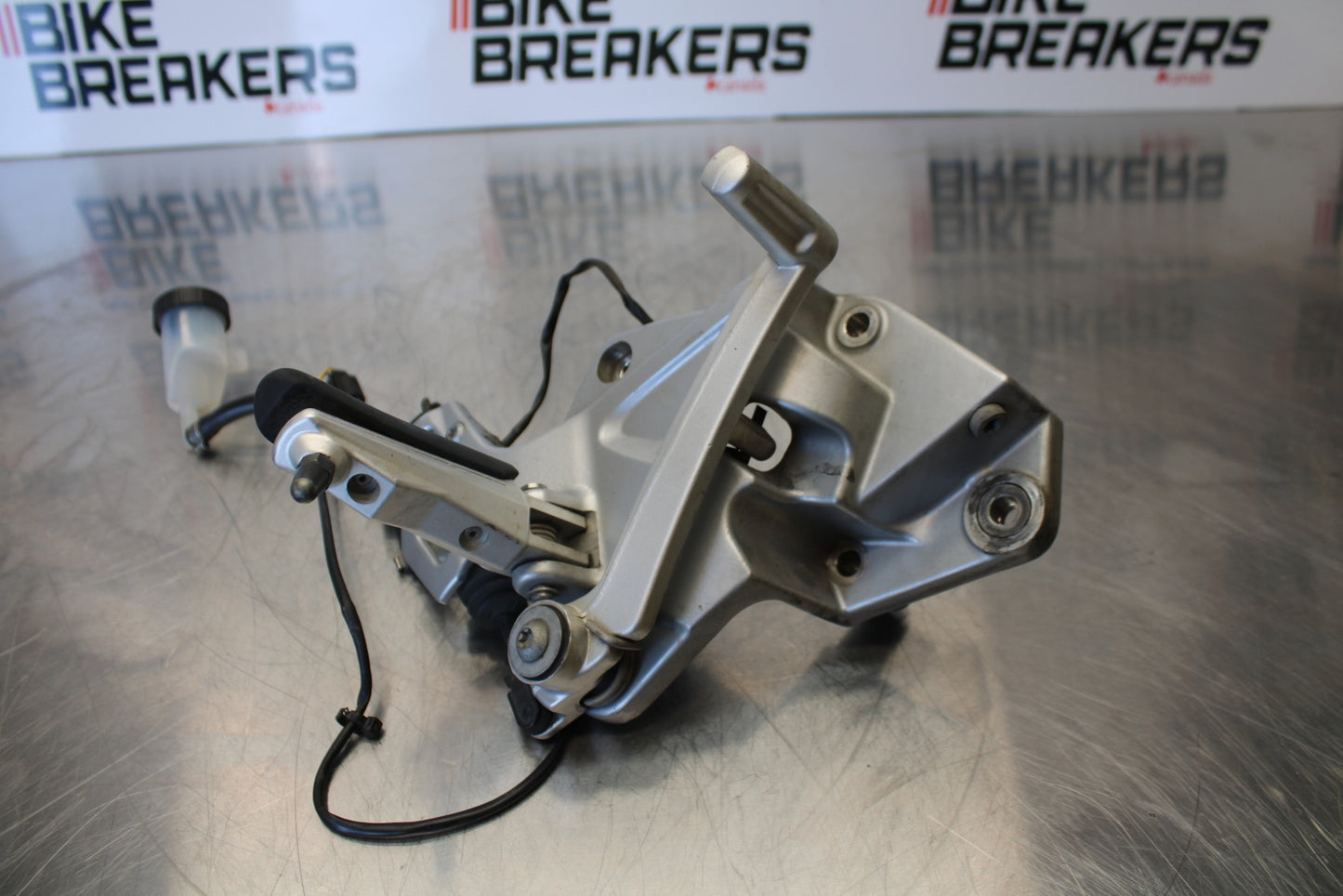 06-12 BMW F800ST RIGHT REARSET REAR SET DRIVER FOOT PEG REST STOP BB144