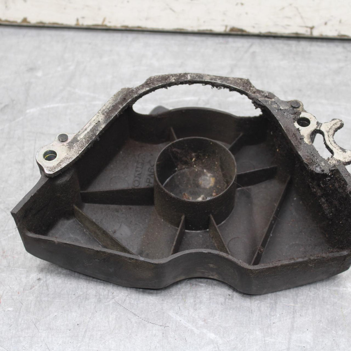 15-18 HONDA CB300FA ENGINE SPROCKET COVER BB646