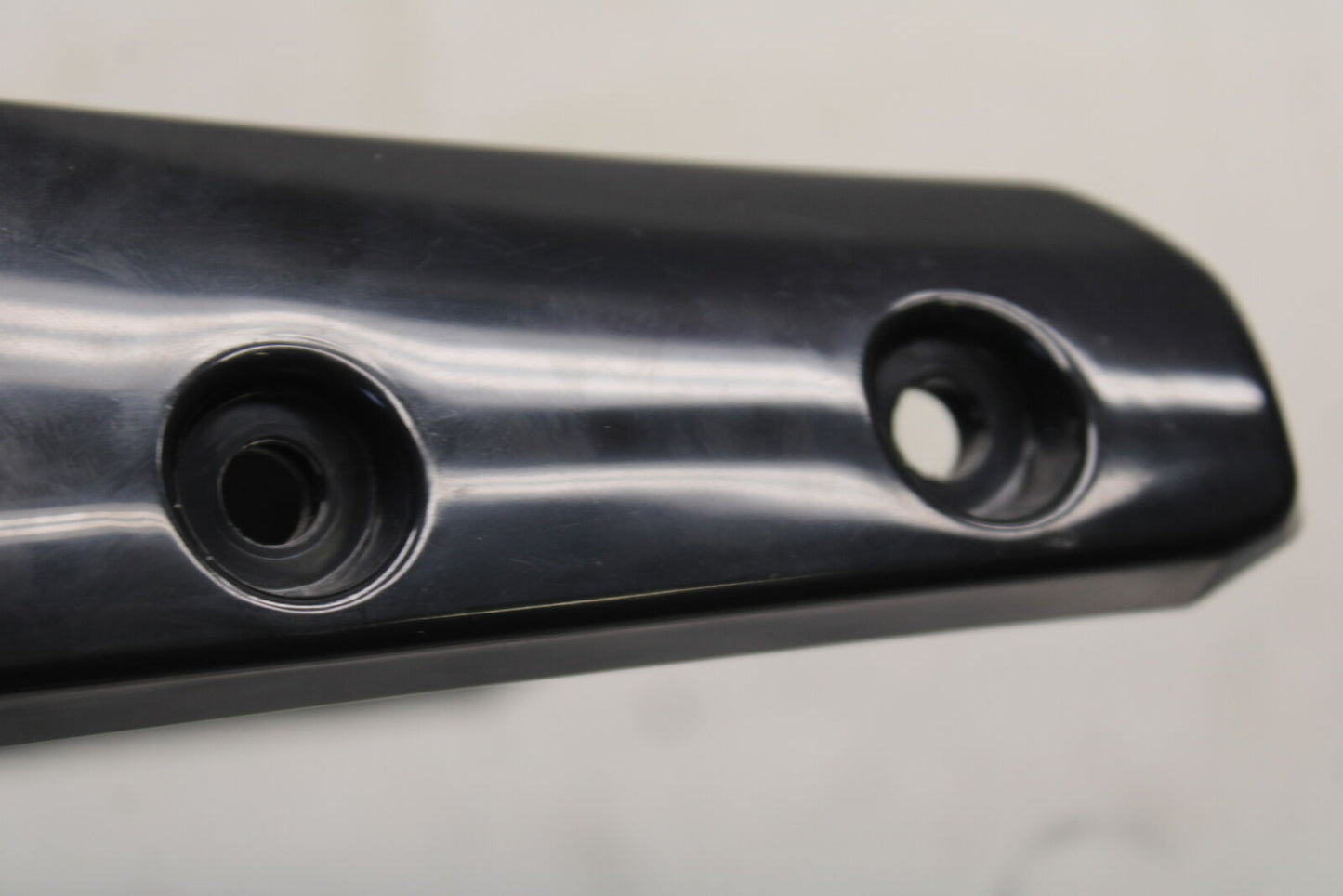 05-06 SUZUKI BOULEVARD M50 FRONT FENDER 53110-10F30-13L 53110-10F30-YAY BB671