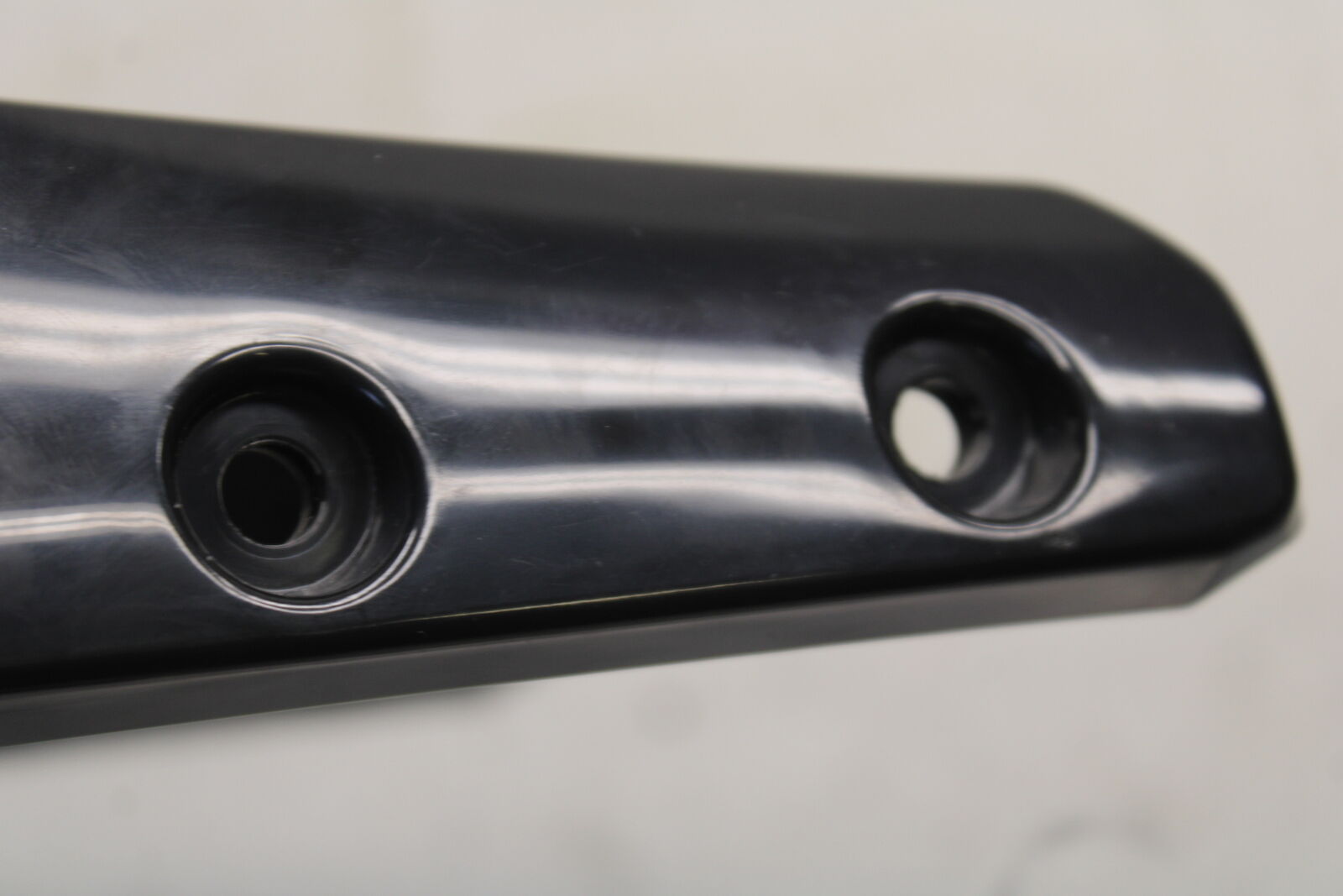 05-06 SUZUKI BOULEVARD M50 FRONT FENDER 53110-10F30-13L 53110-10F30-YAY BB671