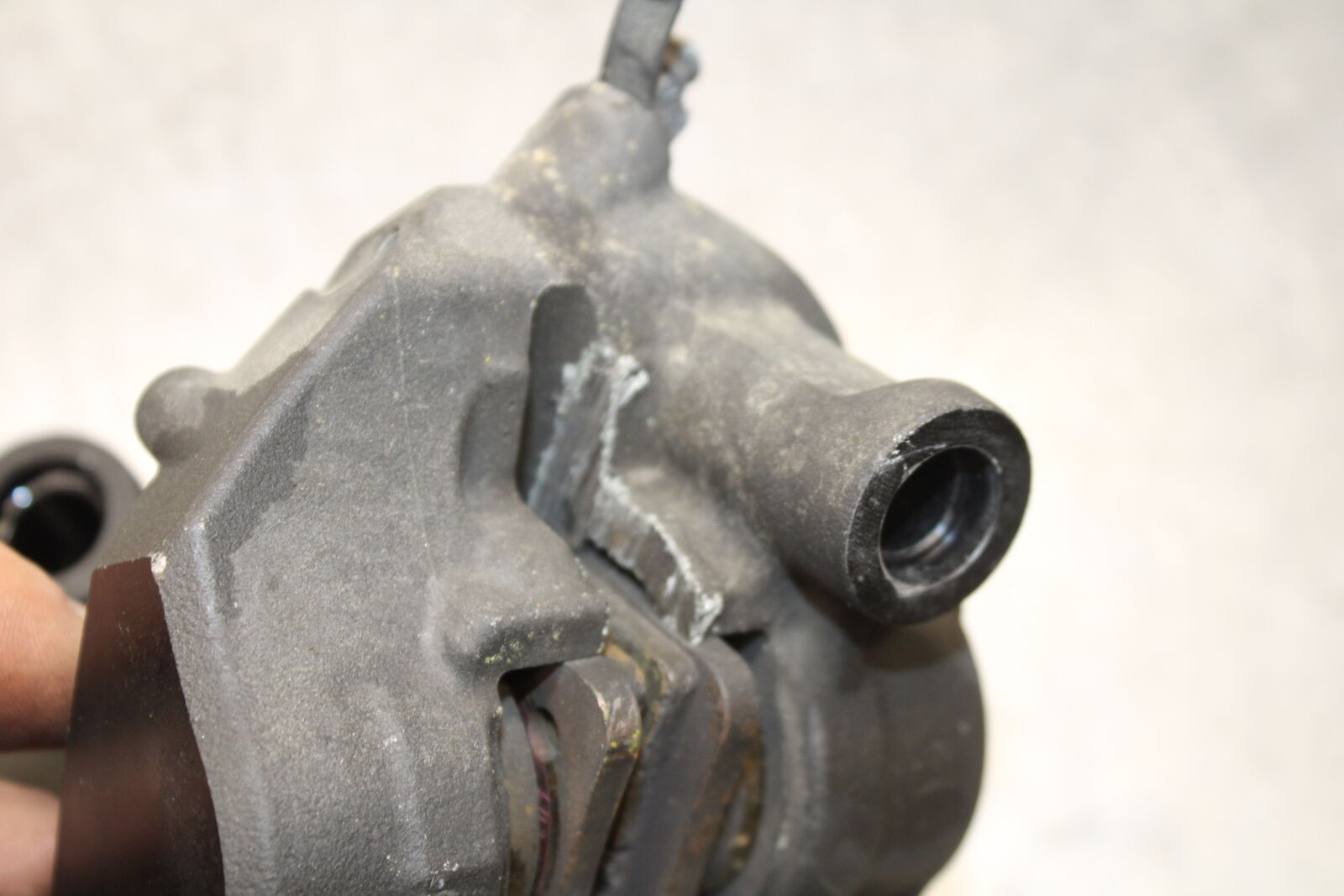 13-17 KAWASAKI NINJA ZX6R ZX636E RIGHT LEFT FRONT BRAKE CALIPER SET PAIR BB735