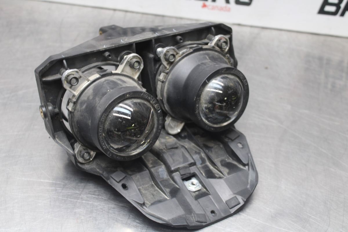13-16 KTM 390 DUKE FRONT HEADLIGHT HEAD LIGHT LAMP BB649