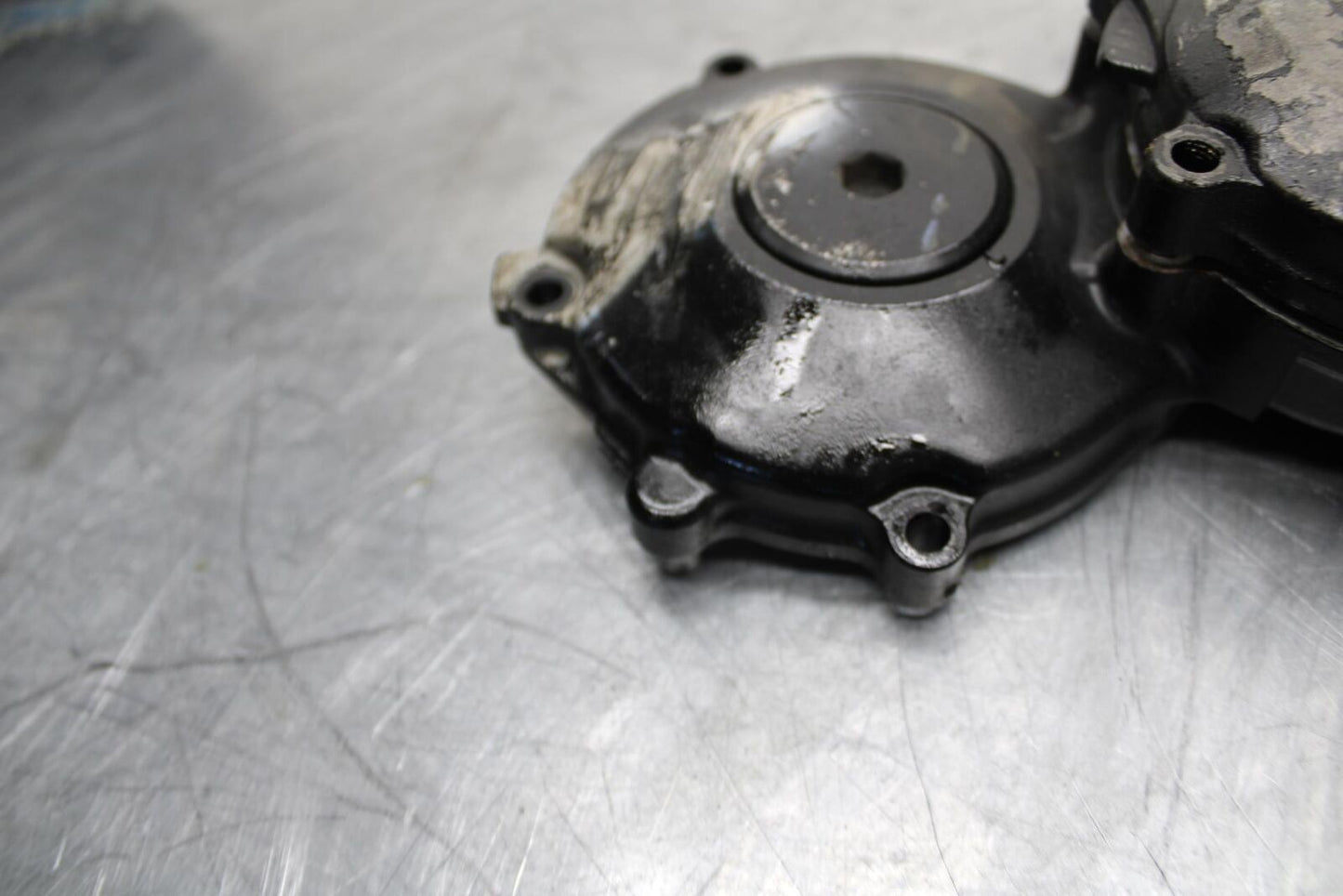 04-05 SUZUKI GSXR600 STARTER GEAR COVER BB329