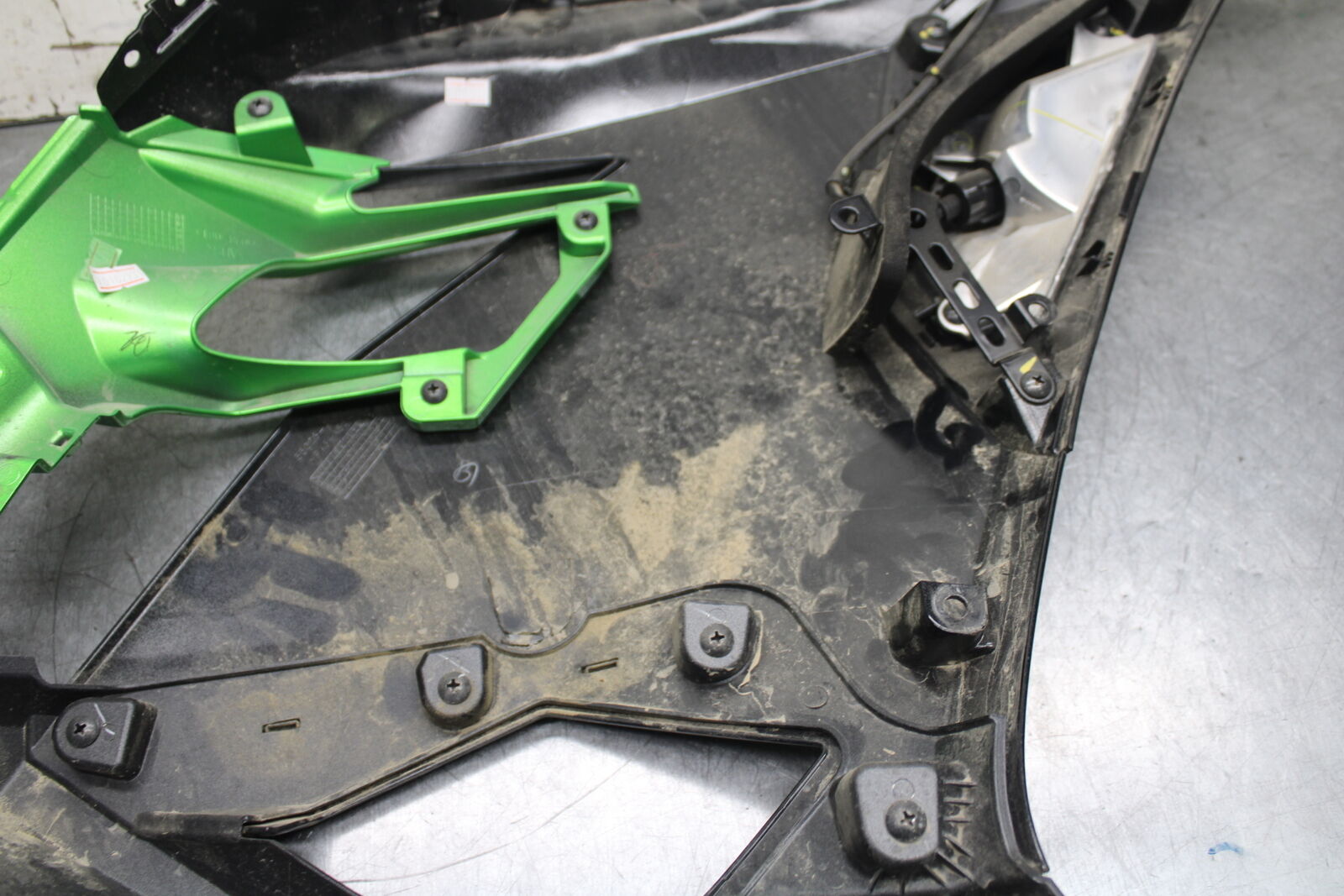 18-23 KAWASAKI NINJA 400 EX400 ABS LEFT LOWER MID UPPER SIDE FAIRING COWL BB747