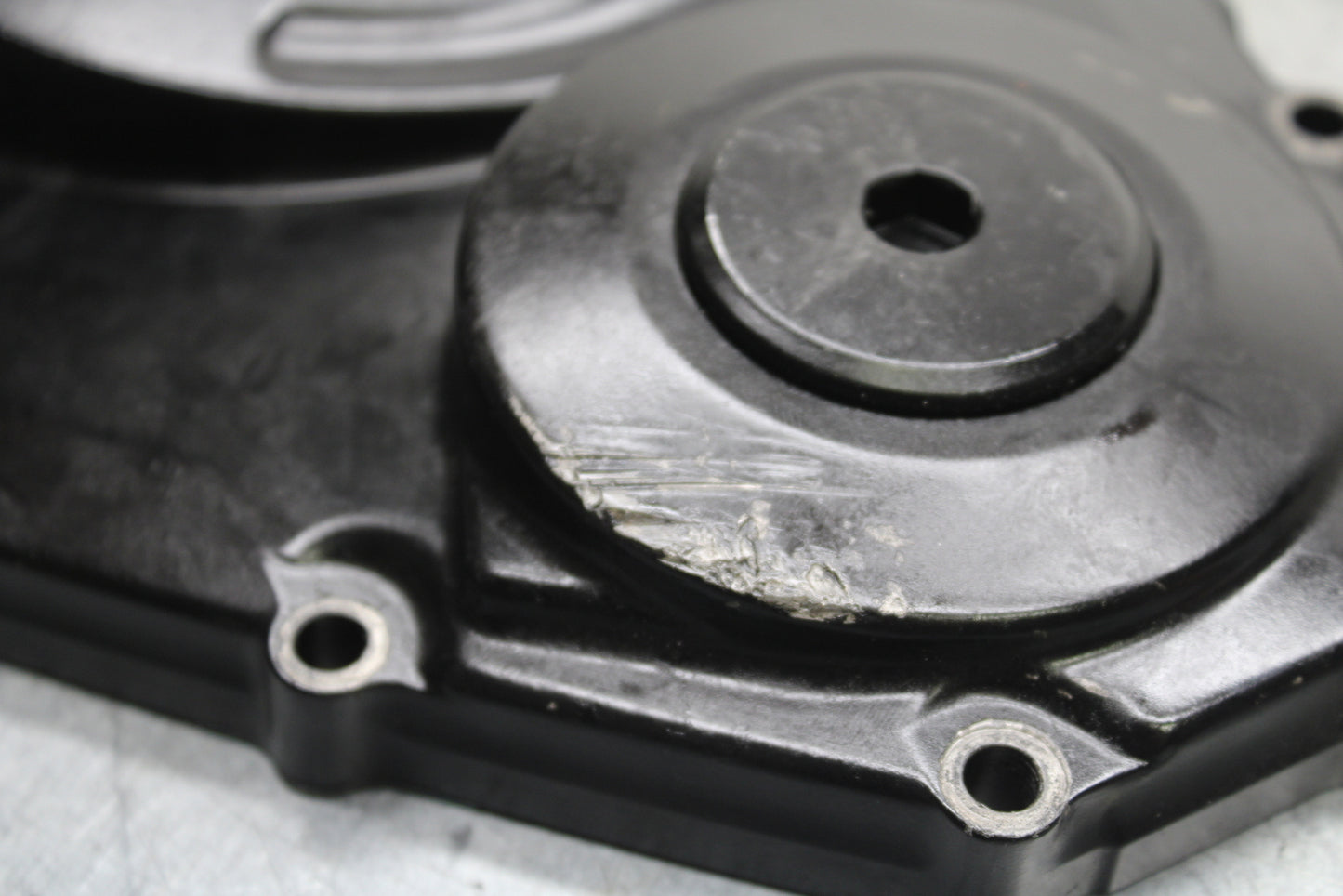 06-07 SUZUKI GSXR 600 CLUTCH SIDE ENGINE MOTOR COVER BB543