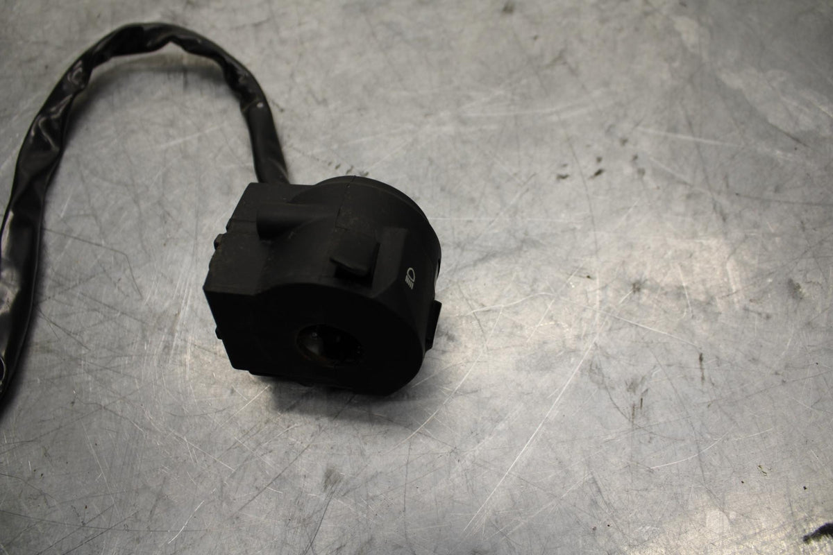 18 KTM RC 390 LEFT CLIP ON HANDLE HORN SIGNALS SWITCH SWITCHES BB442
