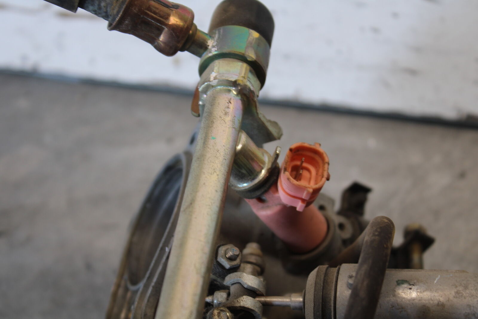 03-04 HONDA CBR600RR MAIN FUEL INJECTORS / THROTTLE BODIES 16400-MEE-672 BB661