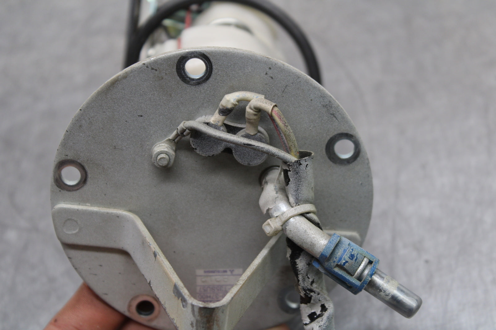 08-10 SUZUKI GSXR 600 FUEL PUMP GAS PETROL SENDER UNIT BB753