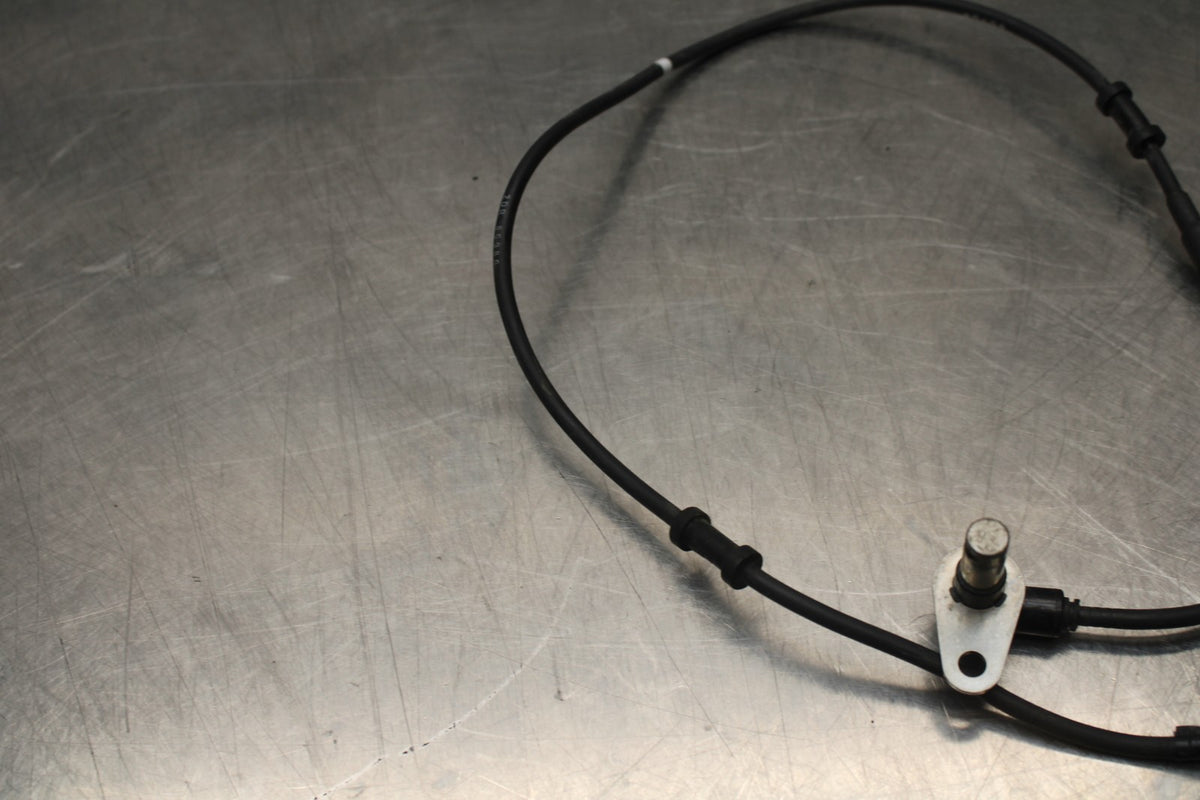 16 YAMAHA XSR900 REAR ABS BRAKE SENSOR BB786