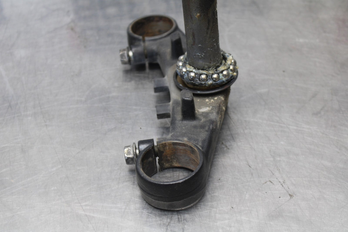 06-07 HONDA INTERCEPTOR 800 VFR800 FRONT FORKS CLAMP LOWER TRIPLE TREE BB917