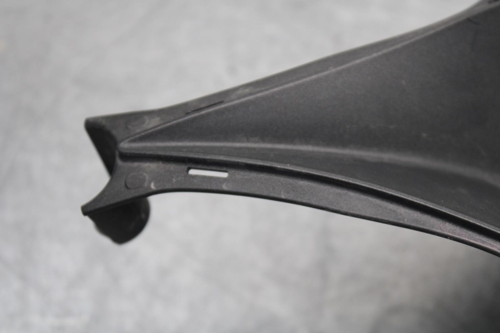 09-12 KAWASAKI NINJA ZX6R FRONT CENTER COWL FAIRING BB640