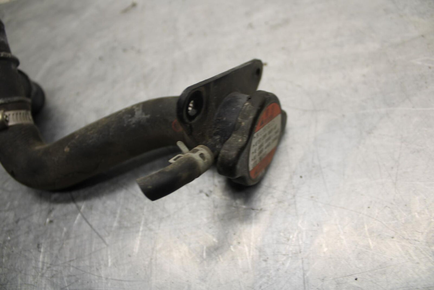 06-09 SUZUKI M109R BOULAVARD RADIATOR CAP BB501