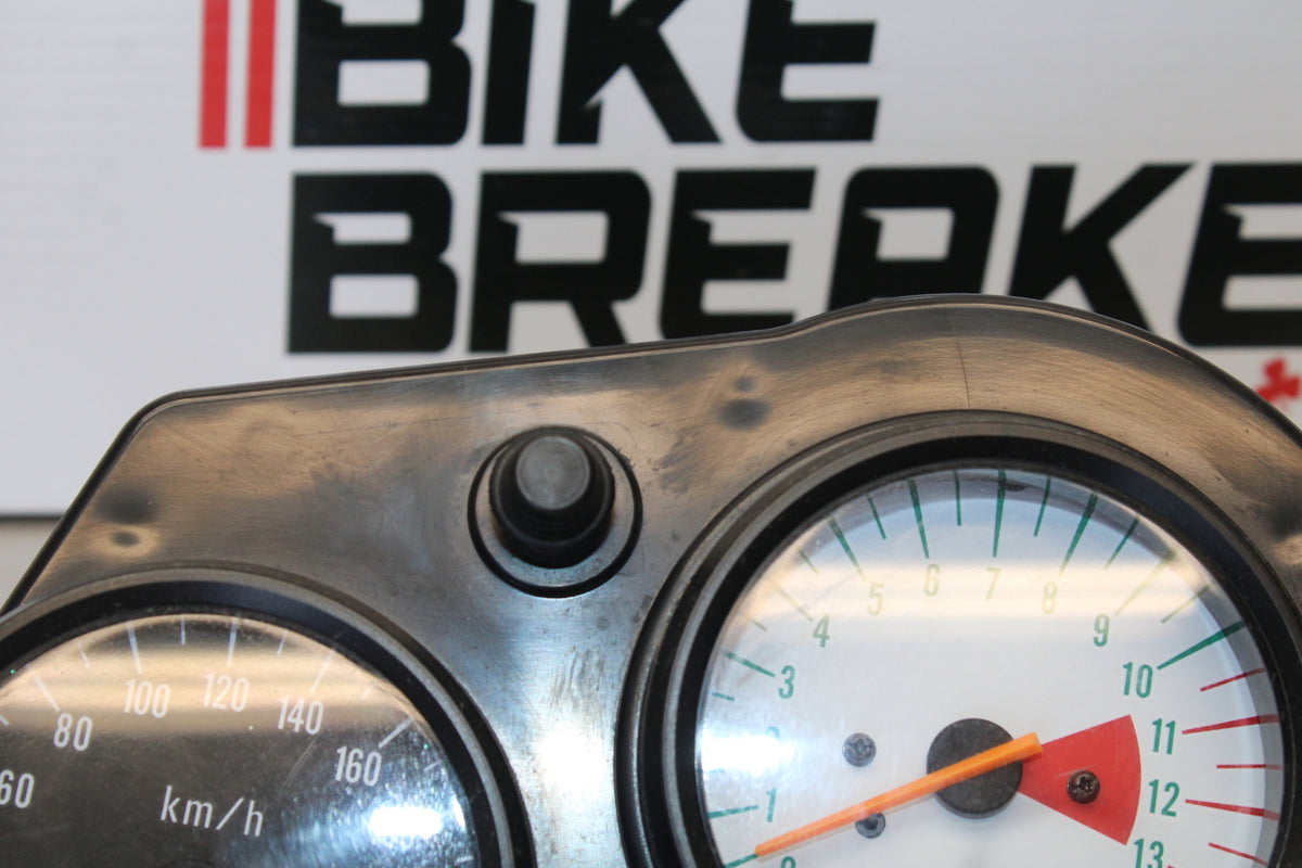 00 SUZUKI SV650 SPEEDO TACH GAUGES DISPLAY CLUSTER SPEEDOMETER TACHOMETER BB156