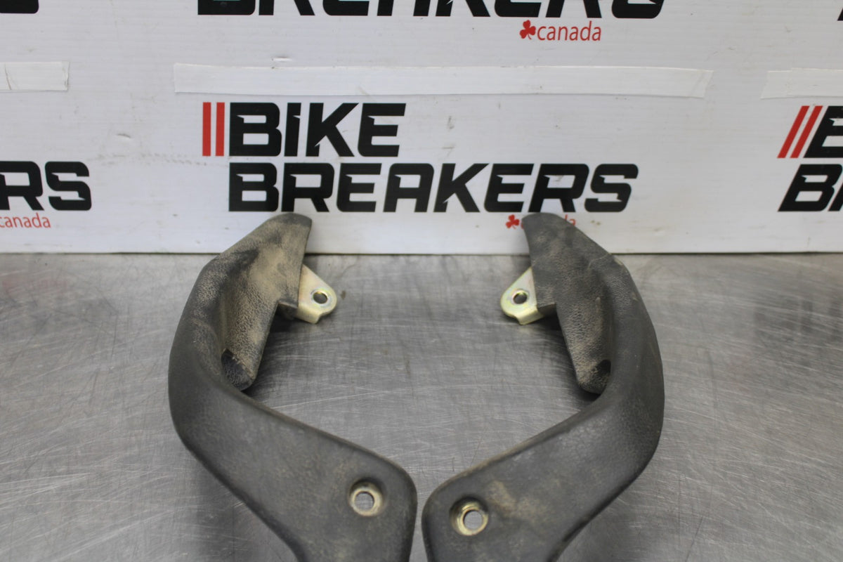 91-02 HONDA ST1100 PASSENGER REAR SEAT GRAB BAR HANDLE SET BB881