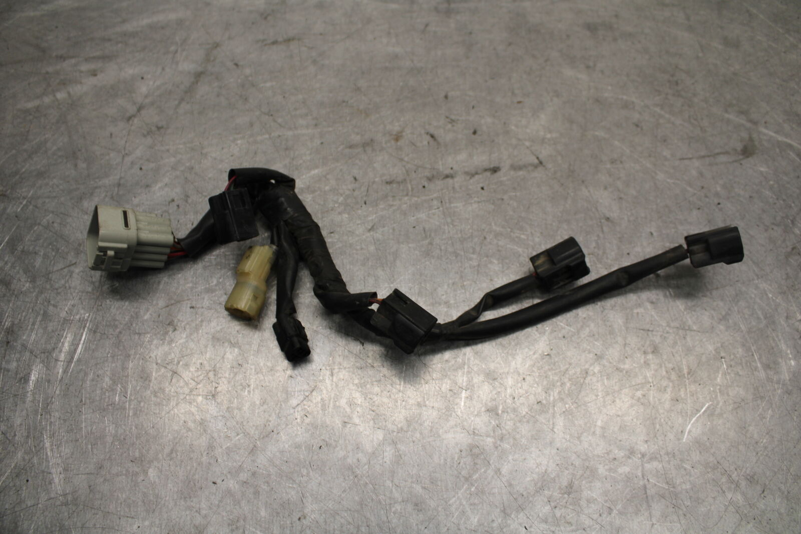 04-06 YAMAHA YZF R1 INJECTOR WIRING HARNESS WIRE LOOM 5VY-82386-00-00 BB659