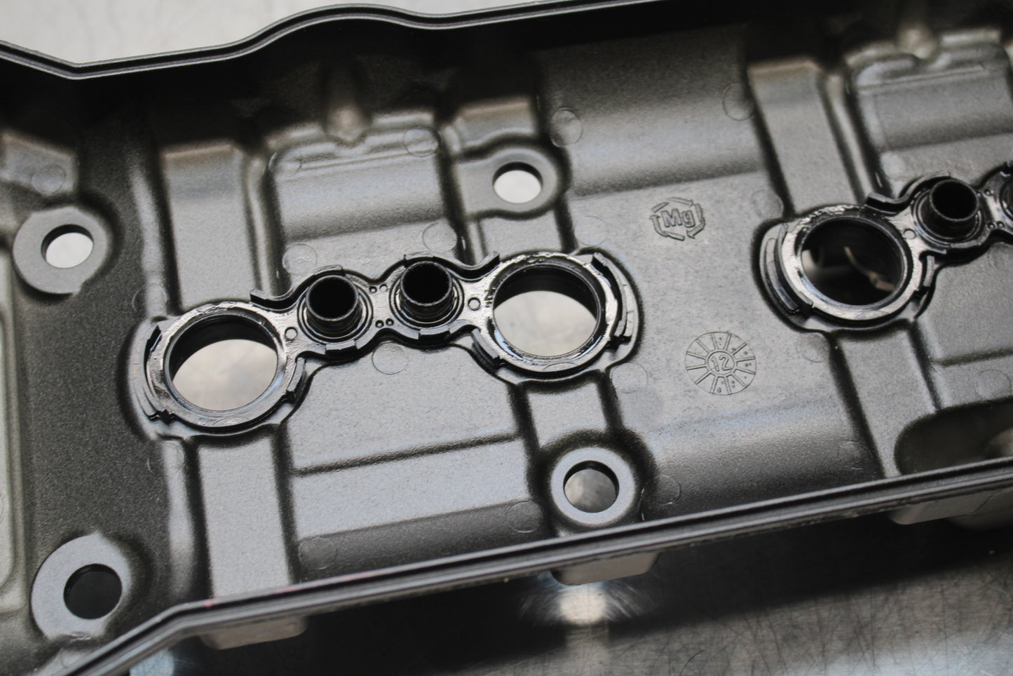 13-18 KAWASAKI NINJA ZX6R ENGINE TOP END CYLINDER HEAD COVER BB143