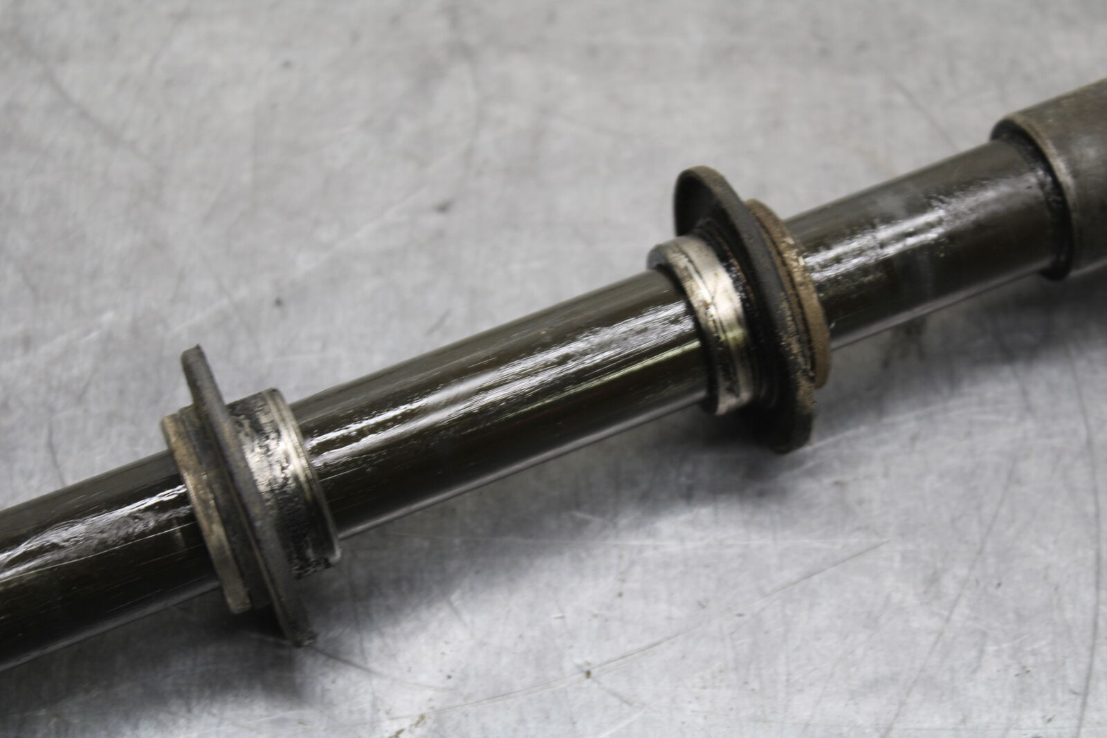 06-07 YAMAHA YZF R6 FRONT WHEEL RIM AXLE PIVOT BOLT BB742