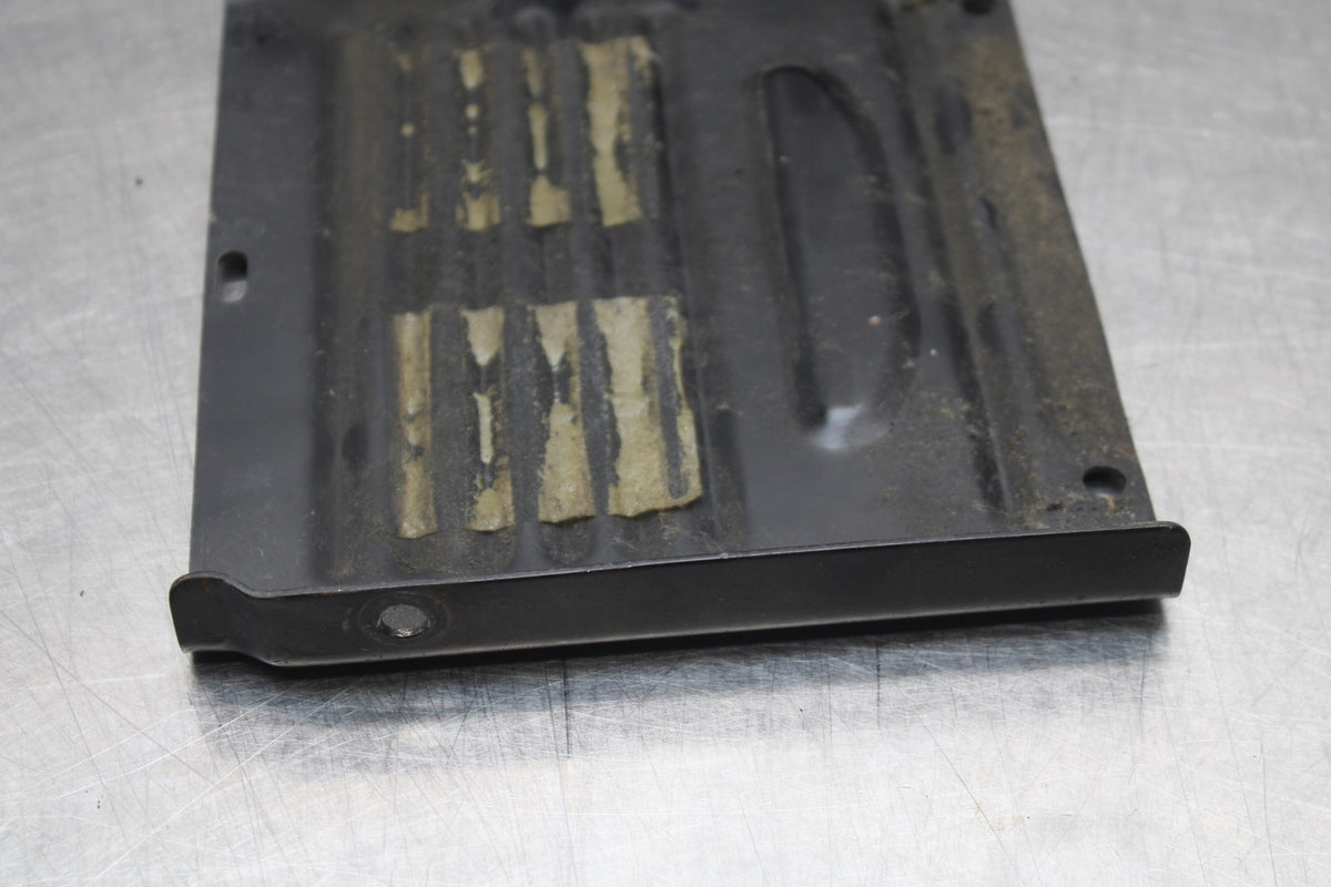 2006 Suzuki Boulevard C90 BATTERY TRAY BOX HOLDER BB849