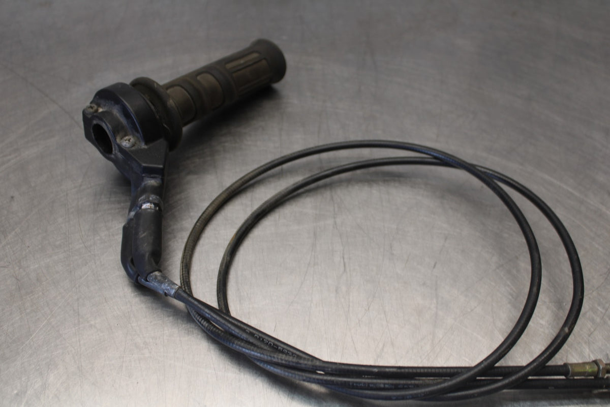 06 KAWASAKI KLR650 THROTTLE CABLE LINE HOUSING GUIDE BB919