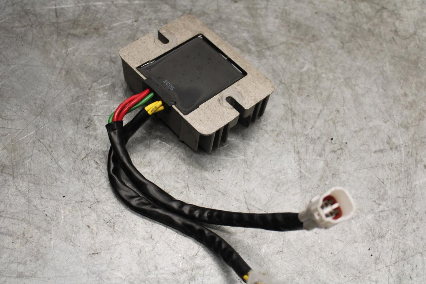 06-07 SUZUKI GSXR750 RECTIFIER VOLTAGE REGULATOR 32800-21H00  BB543