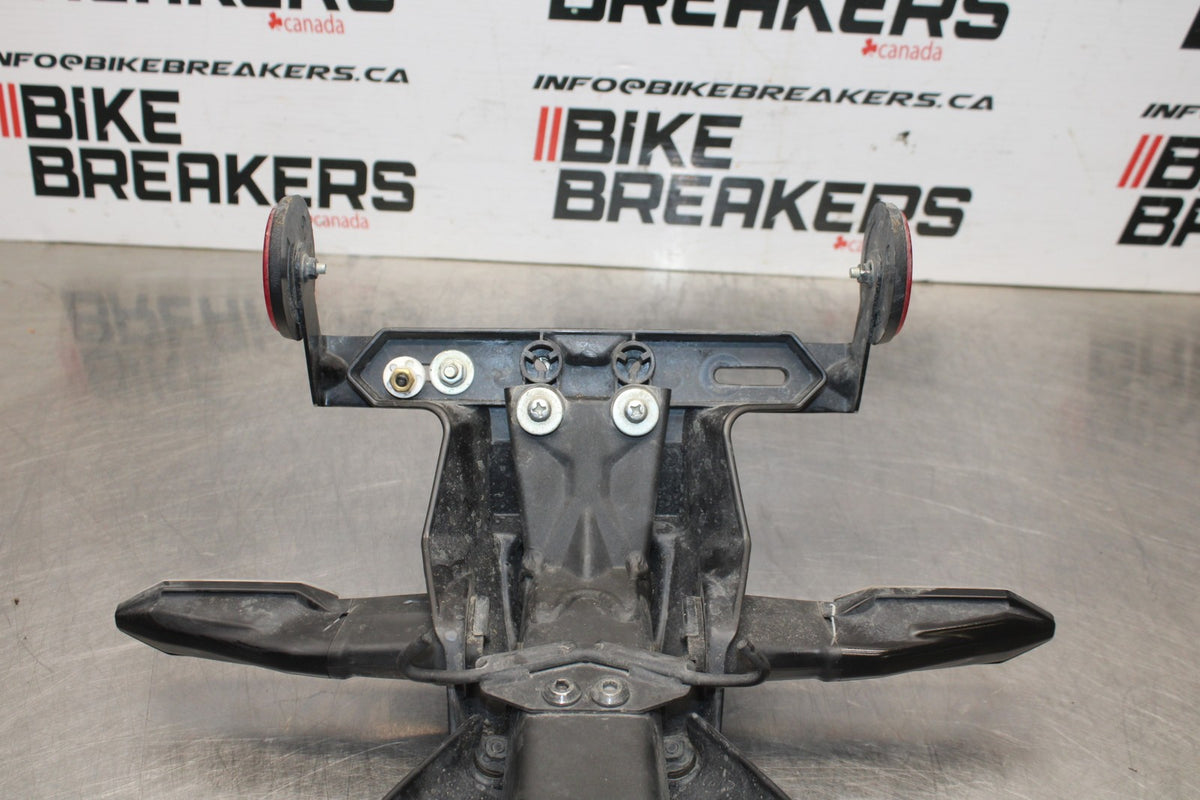 24-25 KAWASAKI NINJA ZX4R REAR BACK FENDER MUD GUARD BB840