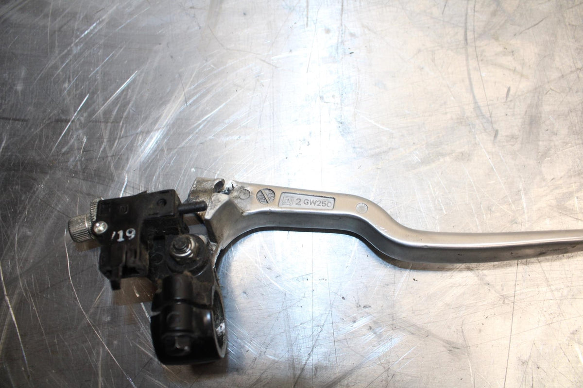 17-23 SUZUKI GSXR 250 GSX250RL8 CLUTCH PERCH MOUNT WITH LEVER  BB490