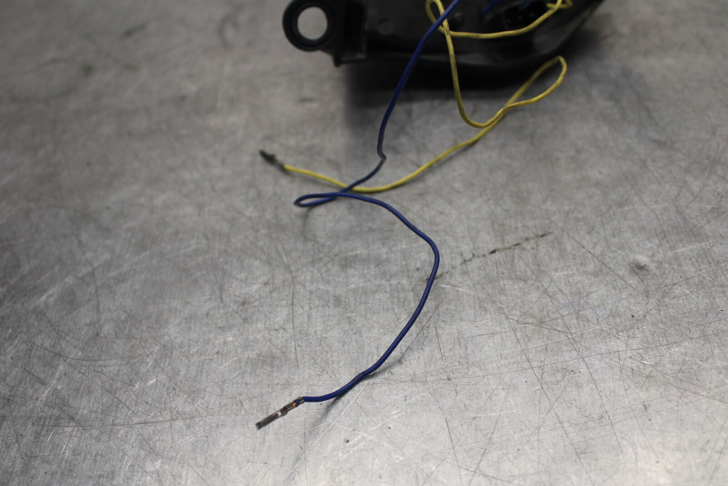 09-12 KAWASAKI NINJA ZX6R AFTERMARKET REAR TAIL TAILLIGHT BACK BRAKE LIGHT BB698