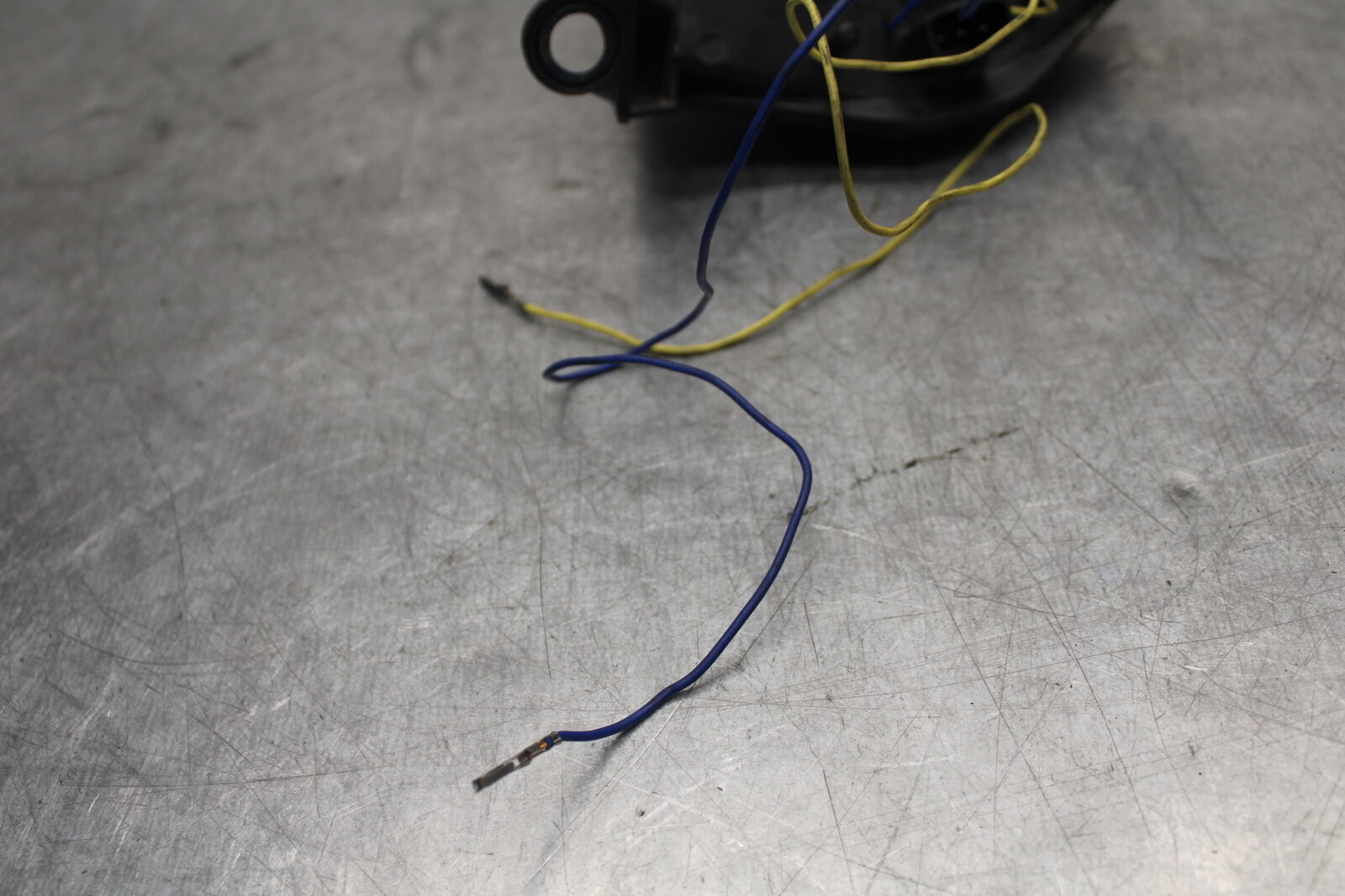 09-12 KAWASAKI NINJA ZX6R AFTERMARKET REAR TAIL TAILLIGHT BACK BRAKE LIGHT BB698