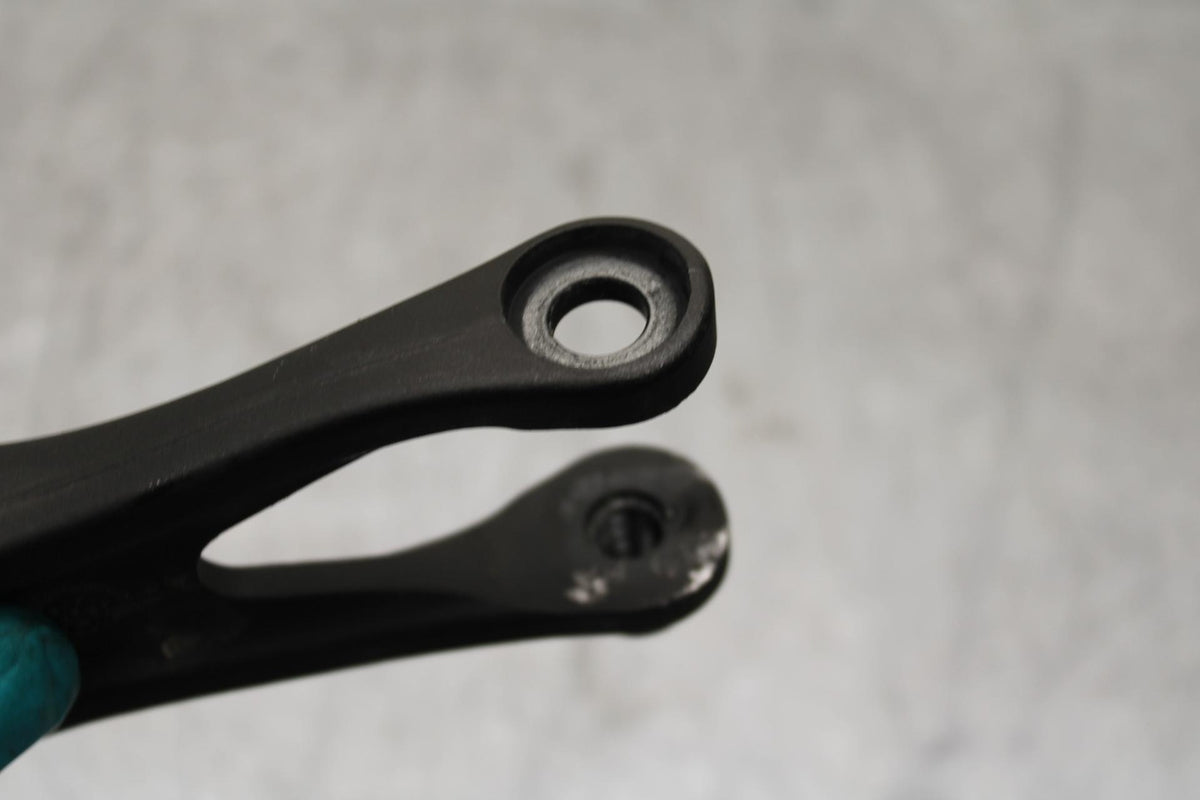 19-20 KTM 790 DUKE 790 ENGINE MOUNT MOTOR BRACKET BB570