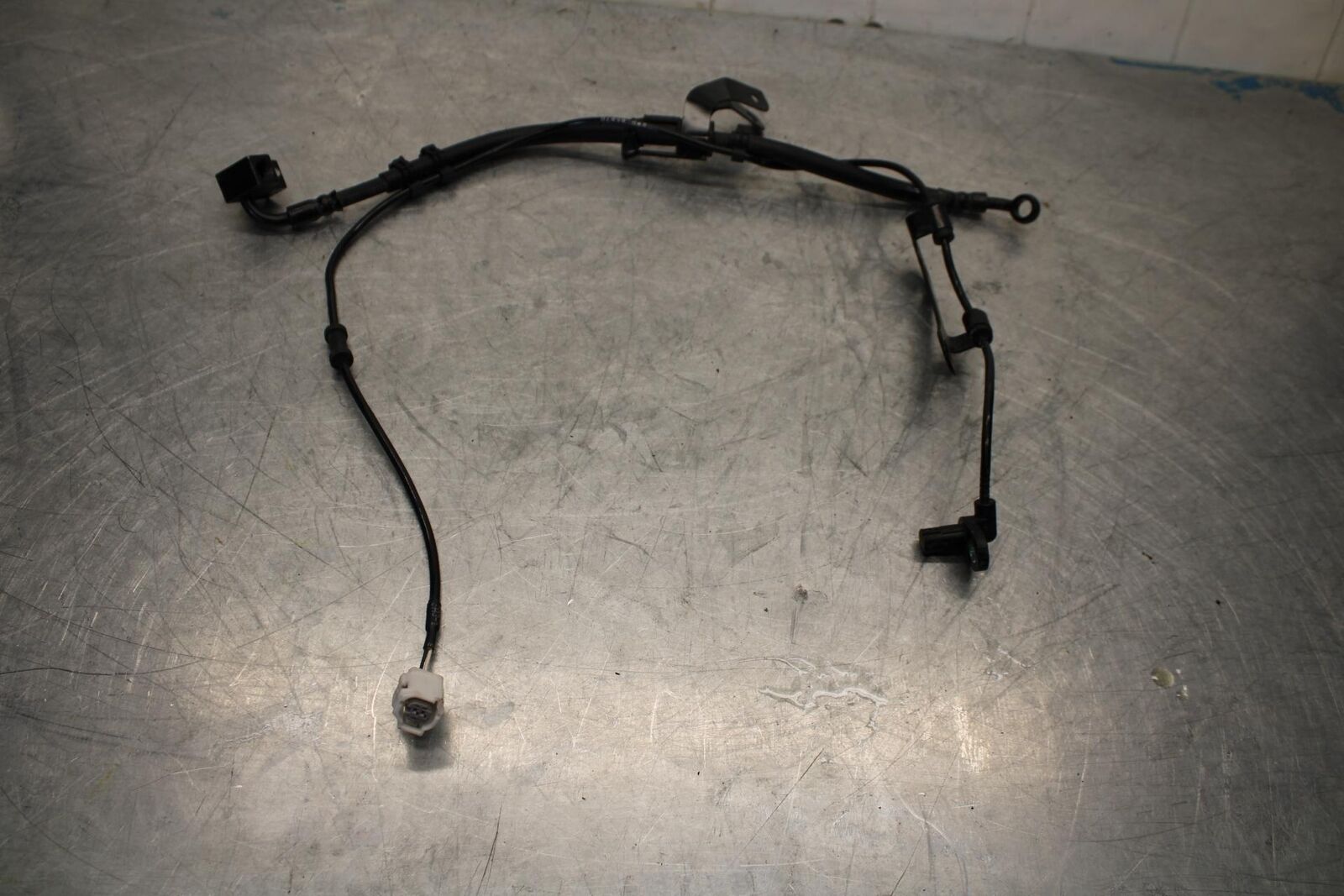17-18 YAMAHA YZF R3 FRONT ABS BRAKE SENSOR W BRAKE LINE  BB438