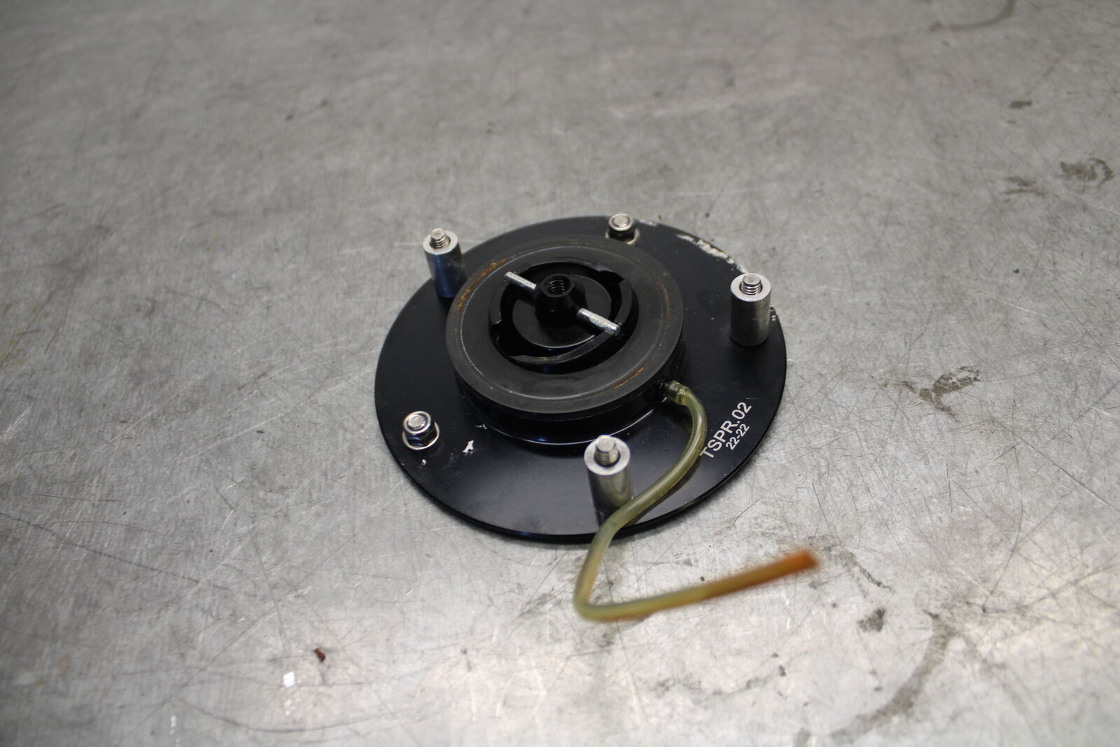 05-06 SUZUKI GSXR1000 FUEL TANK GAS CAP BB677