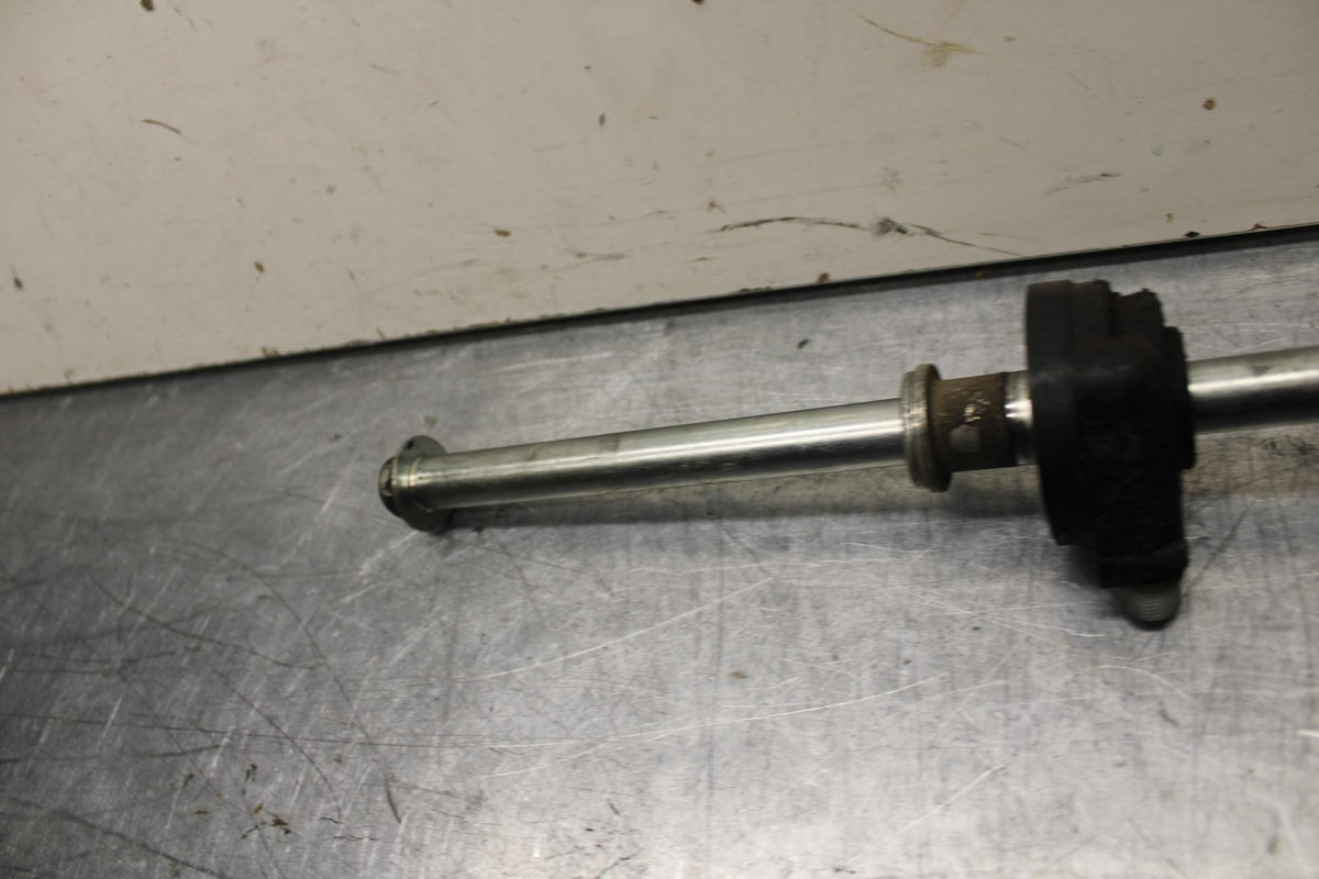 08-12 KAWASAKI NINJA 250R EX250J FRONT WHEEL RIM AXLE PIVOT BOLT BB612