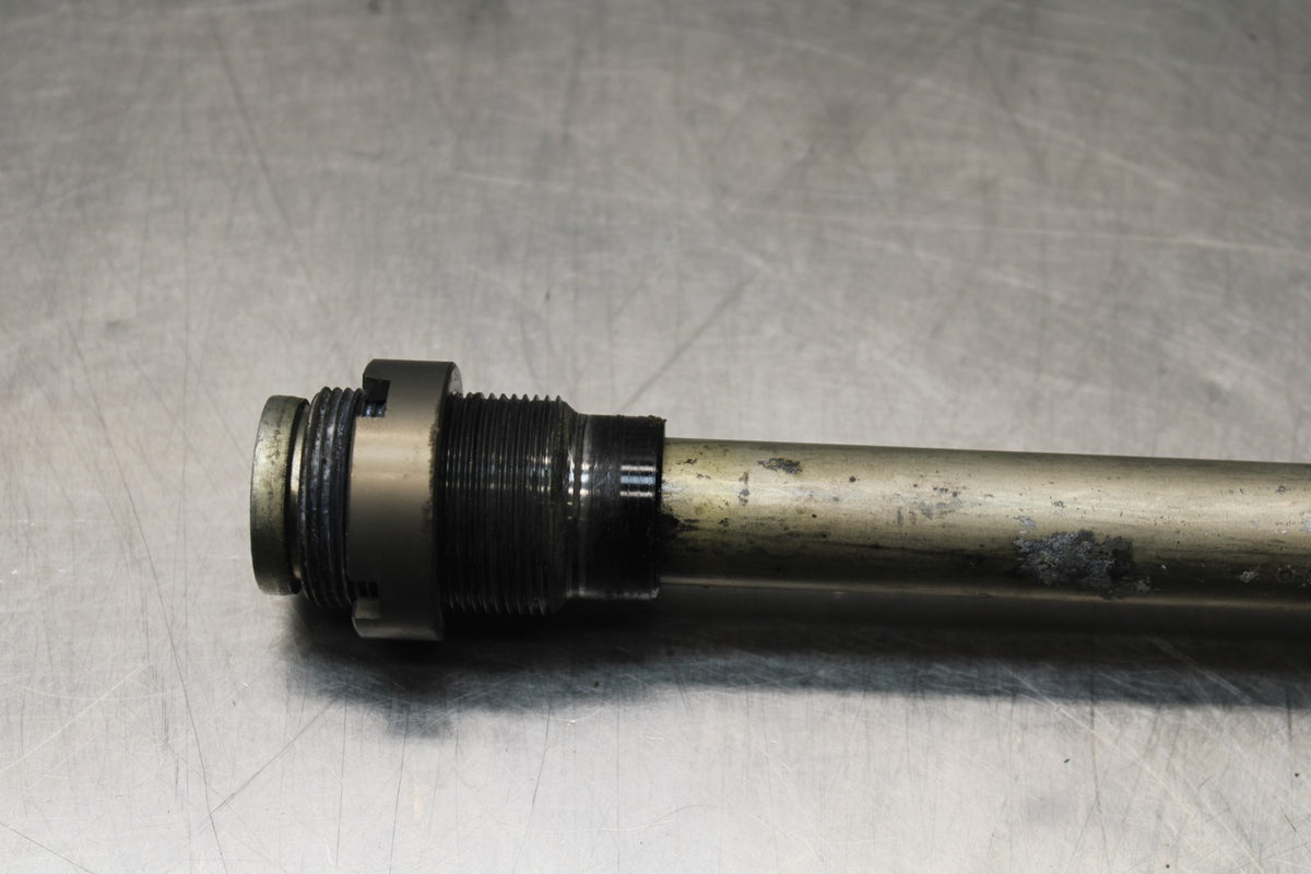 07-08 KAWASAKI NINJA ZX6R REAR BACK SWINGARM BOLT SUSPENSION PIVOT AXLE BB855