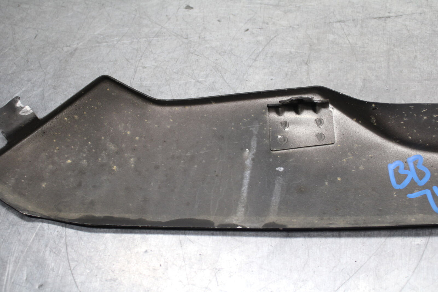 12-13 KAWASAKI Z1000 EXHAUST PIPE COVER HEAT SHIELD GUARD BB743