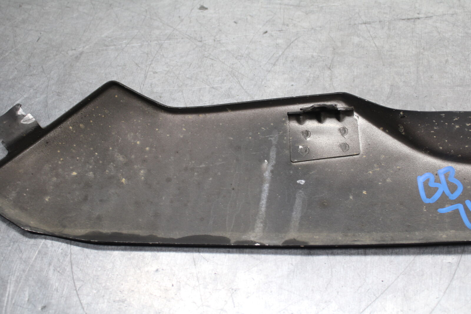 12-13 KAWASAKI Z1000 EXHAUST PIPE COVER HEAT SHIELD GUARD BB743