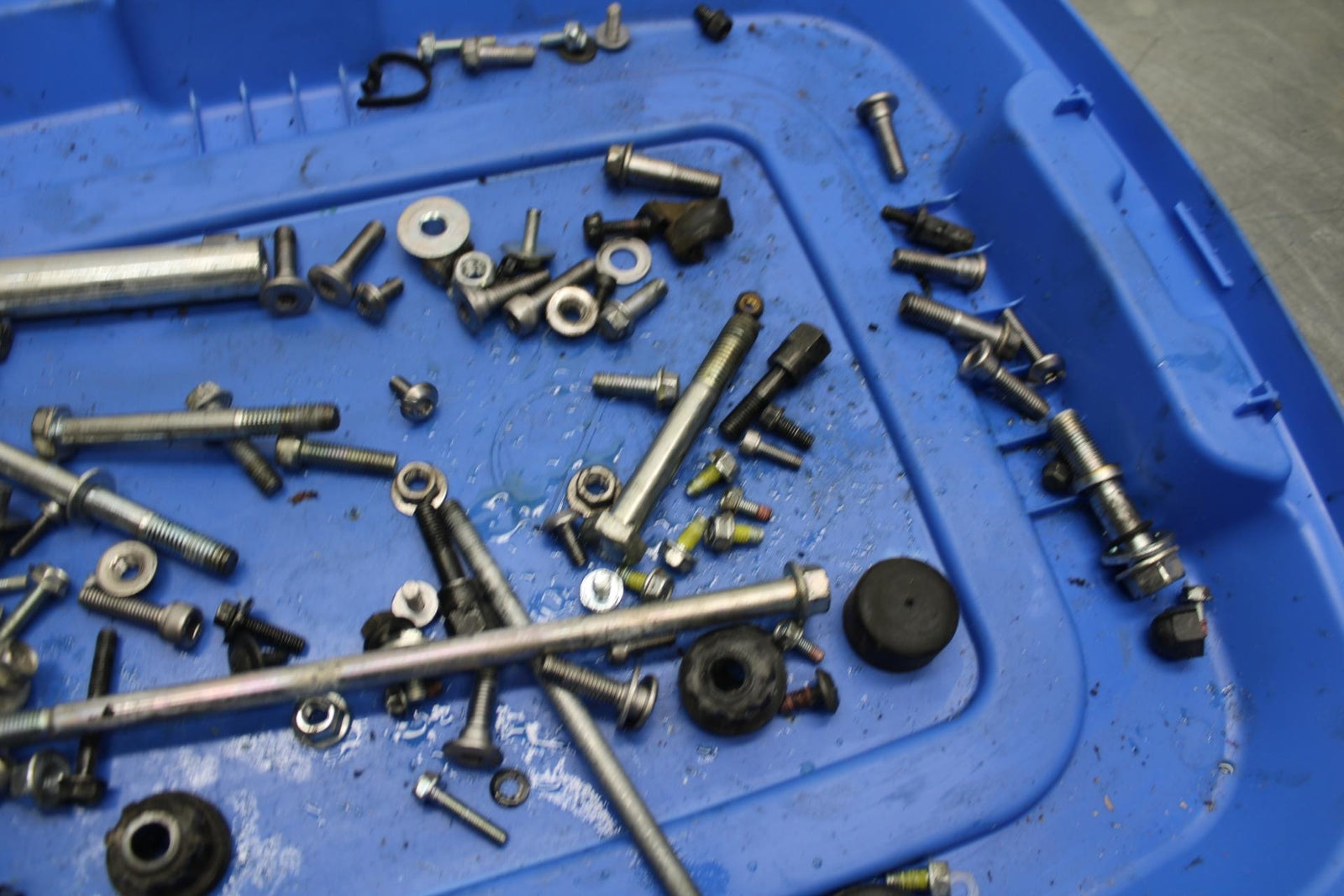 11-14 KAWASAKI VERSYS 650 LE 650C ENGINE MOUNTING BOLTS HARDWARE SCREWS BB498