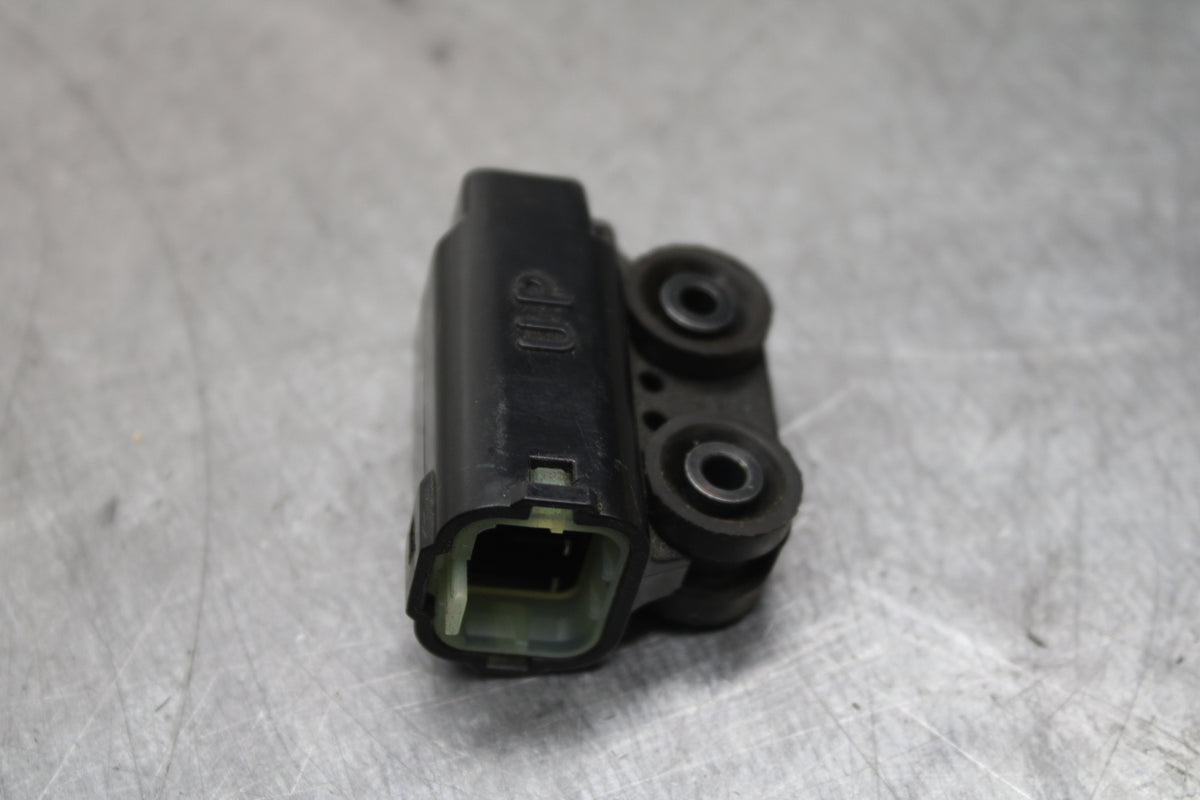 08-16 YAMAHA YZF R6 TIP OVER BANK ANGLE CRASH SENSOR SWITCH  BB131