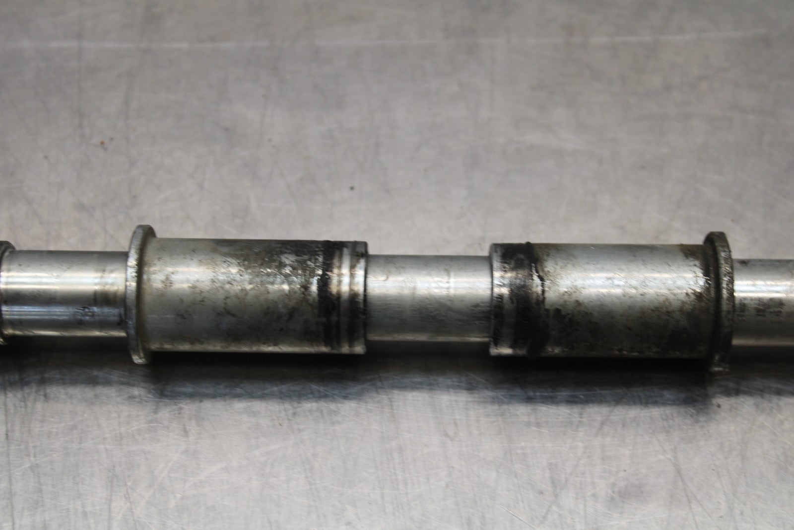 08 KAWASAKI VULCAN 900 FRONT WHEEL RIM AXLE PIVOT BOLT BB184