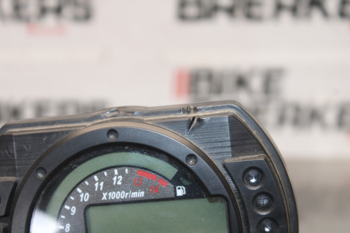 04-05 KAWASAKI NINJA ZX10R SPEEDO TACH GAUGES DISPLAY CLUSTER SPEEDOMETER BB931