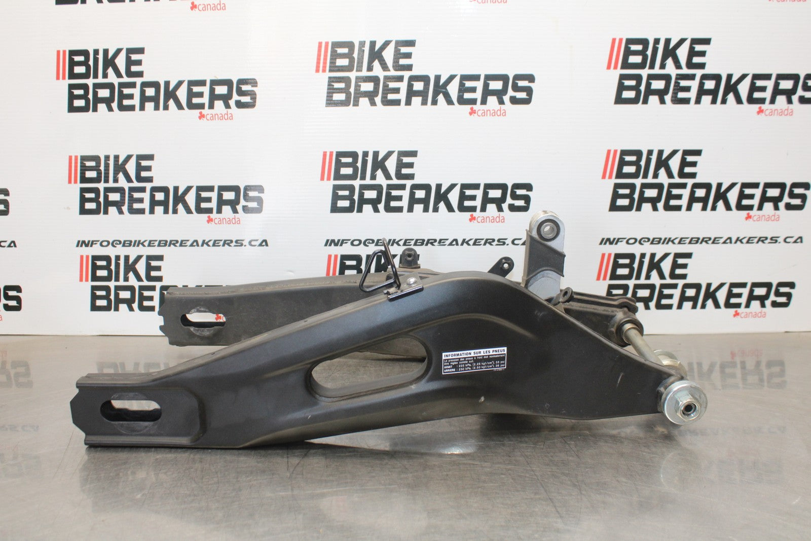 23-24 YAMAHA MT-07 REAR SWINGARM BACK SUSPENSION SWING ARM BB194