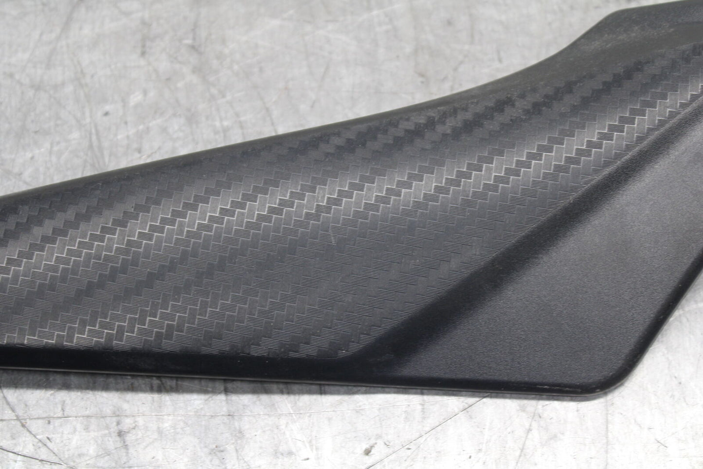 13 SUZUKI GSXR750 RIGHT LEFT GAS FUEL TANK PANELS COVERS TRIM SET COWLS BB110