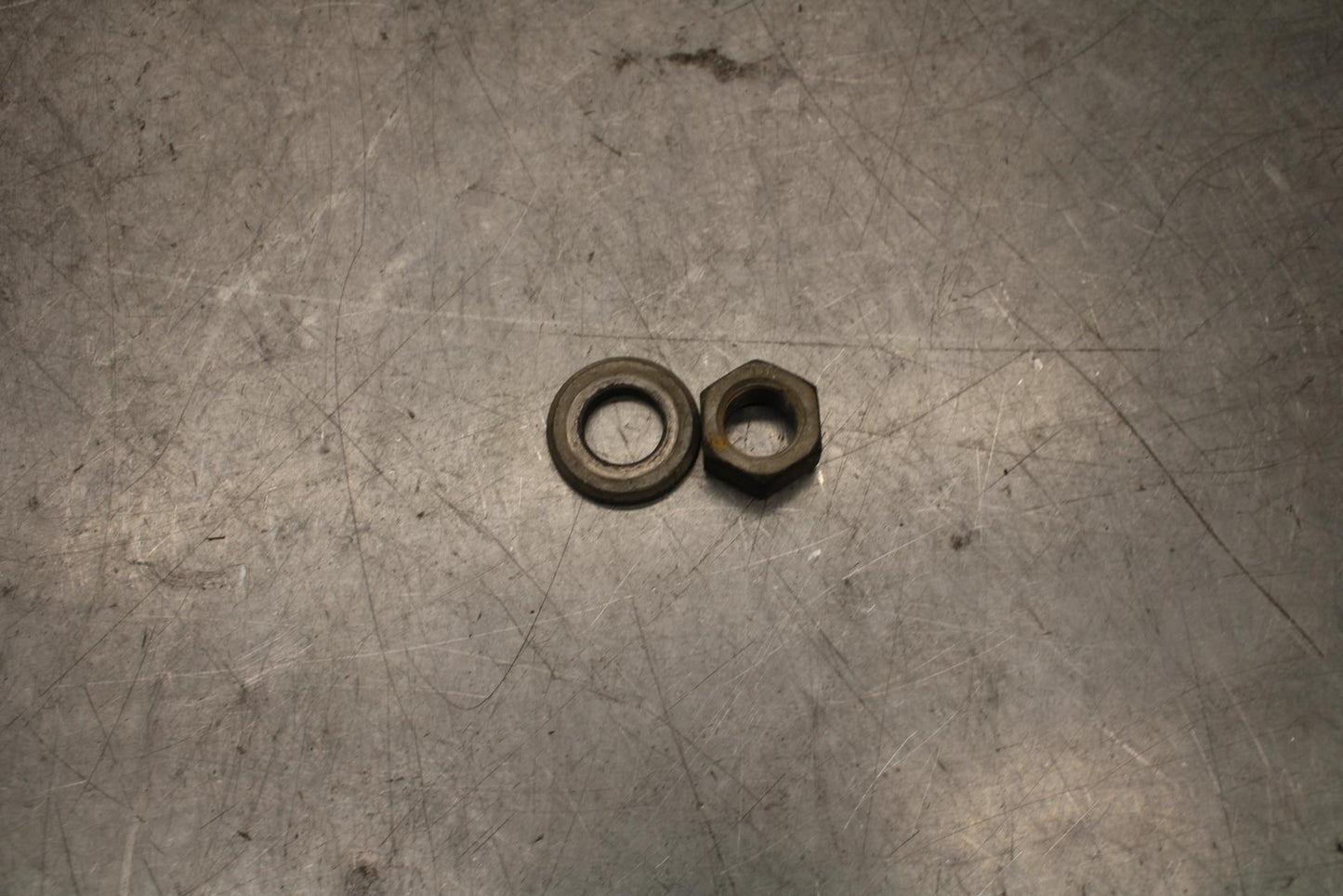 16-17 MOTO GUZZI V7 II REAR AXLE BACK WHEEL RIM PIVOT BOLT AXEL BB57