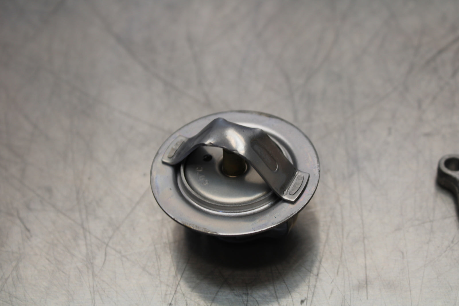 13-18 KAWASAKI NINJA ZX6R THERMOSTAT W HOUSING ASSEMBLY BB143