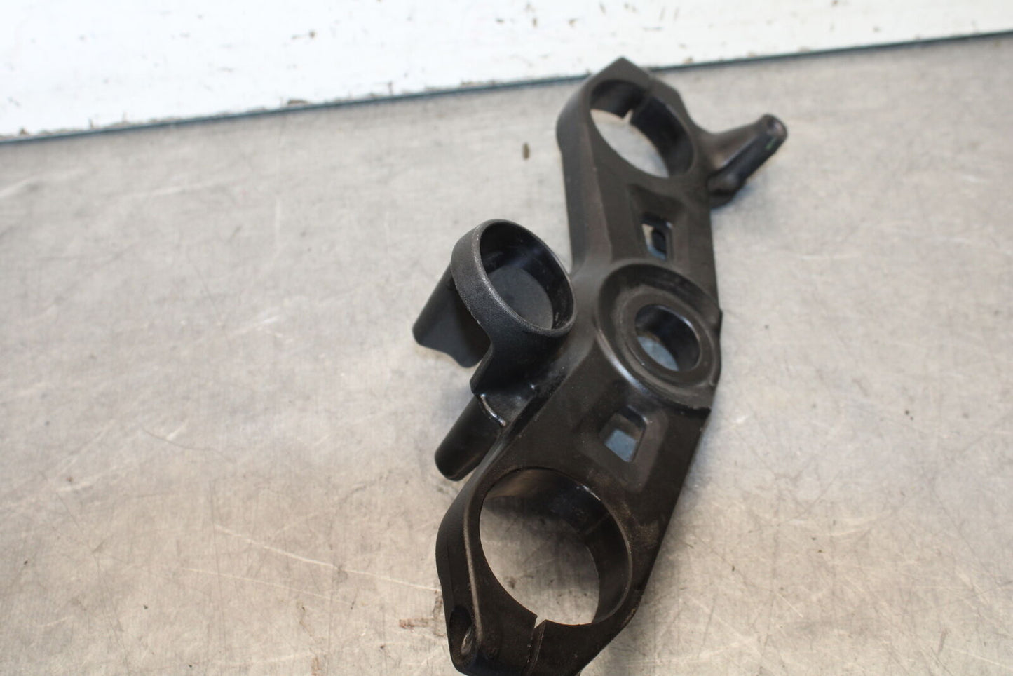 09-12 KAWASAKI NINJA ZX6R ZX600R FORKS UPPER TRIPLE TREE CLAMP 44039-0085 BB656