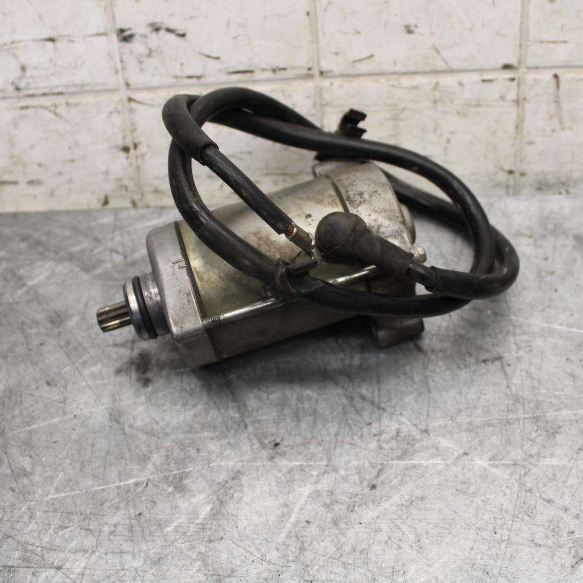 2004 Honda ST1300 ENGINE STARTING STARTER MOTOR -DC 12V BB49