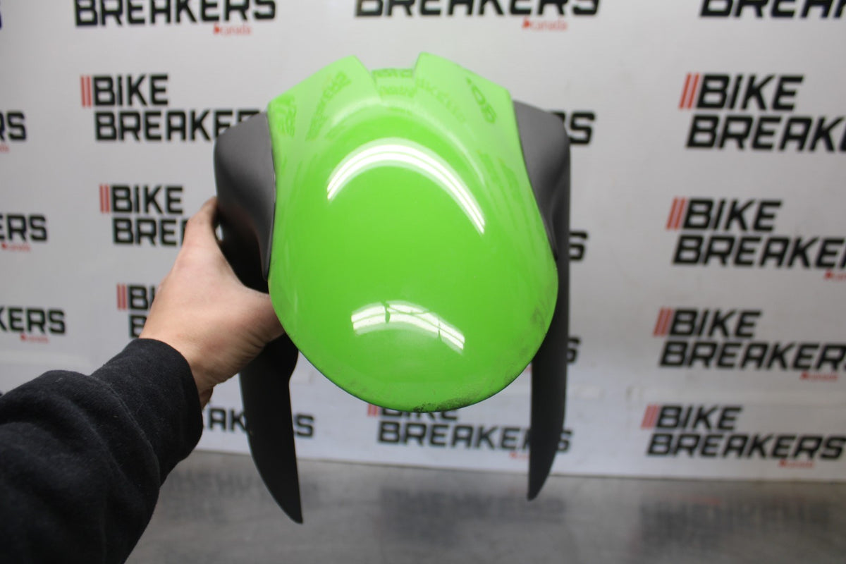 04-05 KAWASAKI NINJA ZX10R FRONT WHEEL FENDER COWL FAIRING BB931