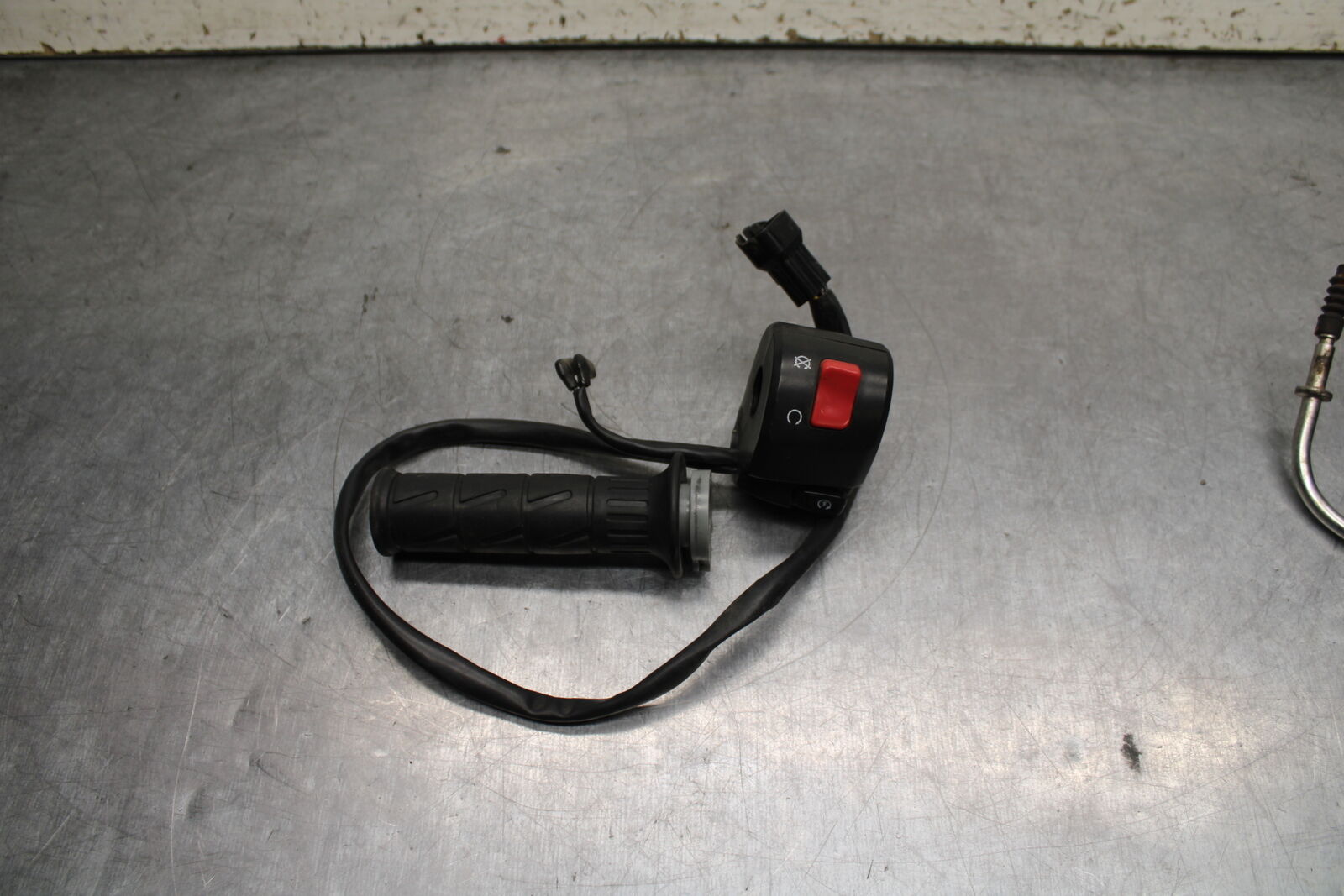 14-15 KAWASAKI NINJA 650 EX650F ABS RIGHT HANDLE KILL OFF START SWITCH BB741 