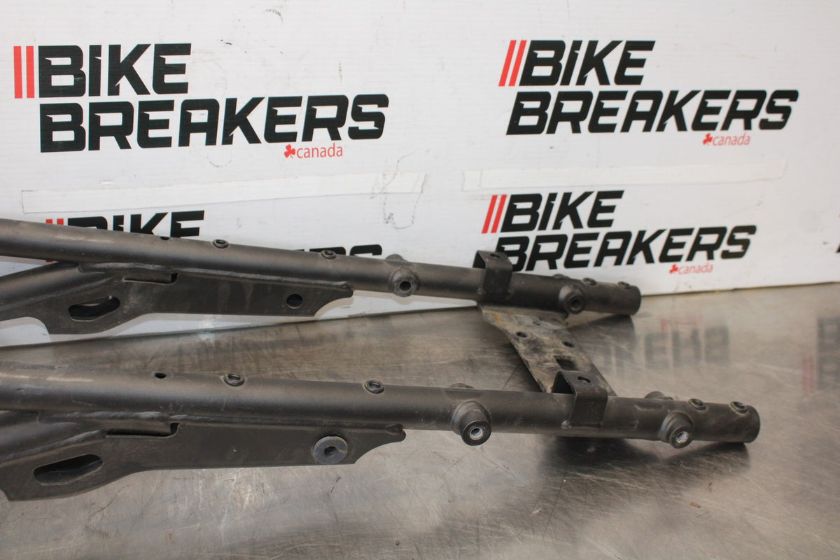 15-17 YAMAHA FJ09 REAR SUBFRAME BACK SUB FRAME BB906